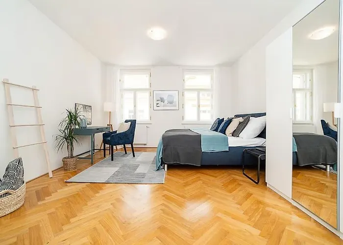 Bright And Spacious Appt 公寓 布拉格