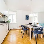 Bright And Spacious Appt